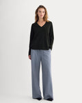 The Classic V in Cashmere | Black