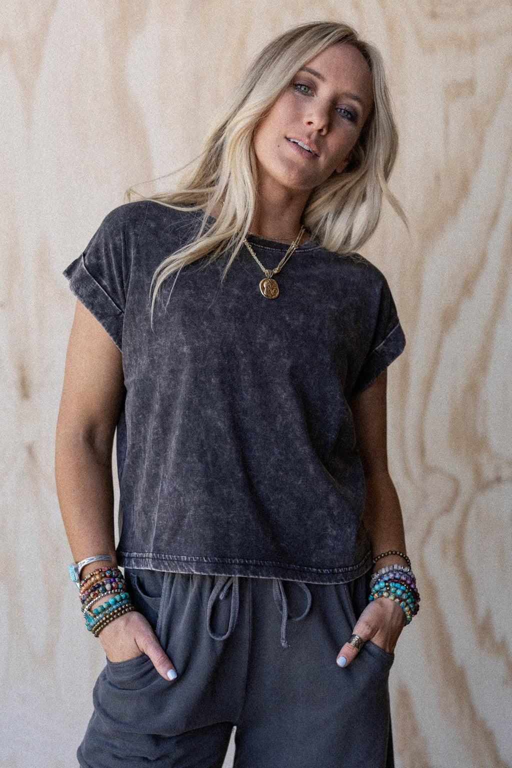 Basic Charm Short Sleeve Top - Black