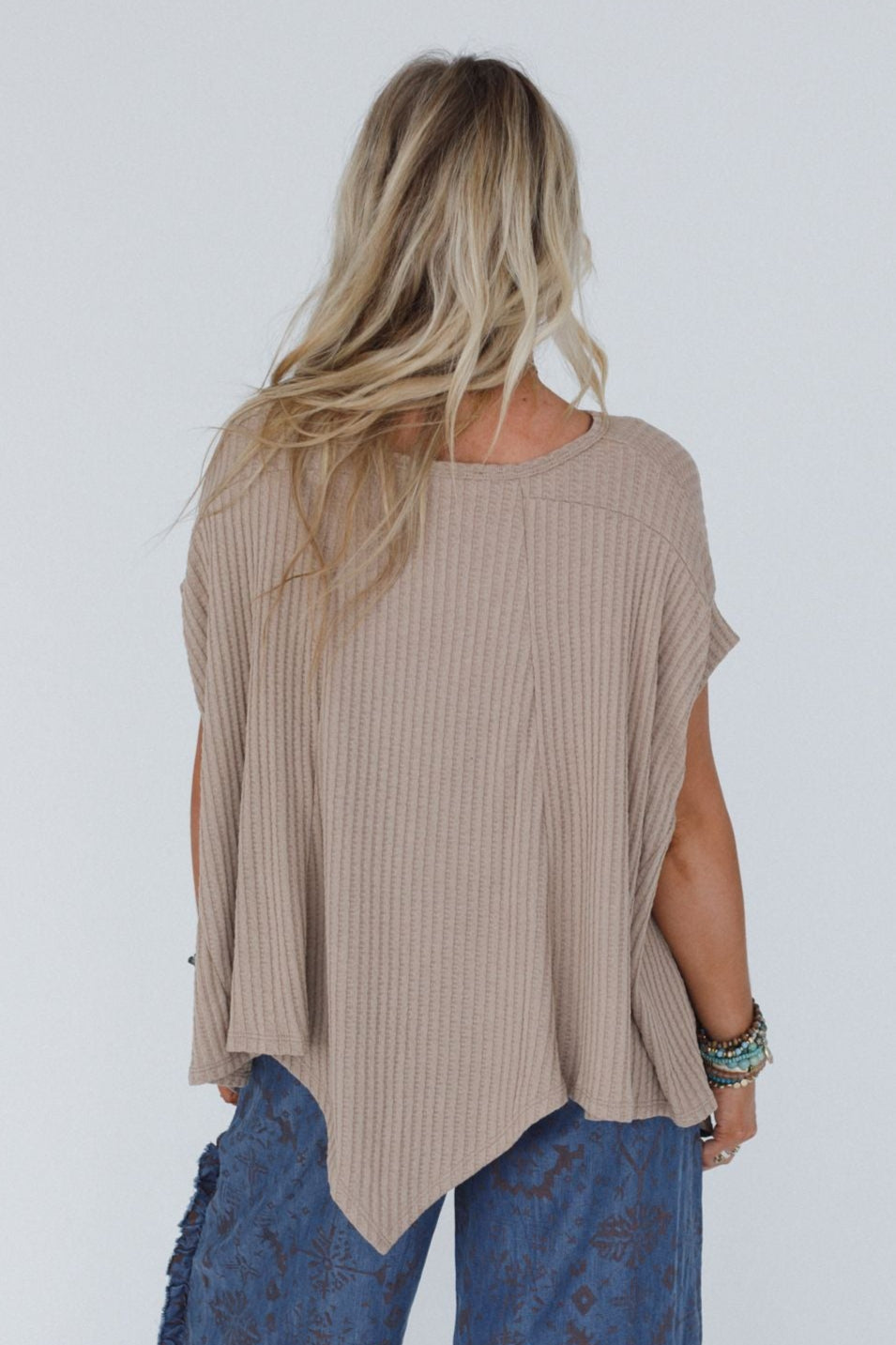 The Nest Everleigh Textured Tunic Top - Taupe